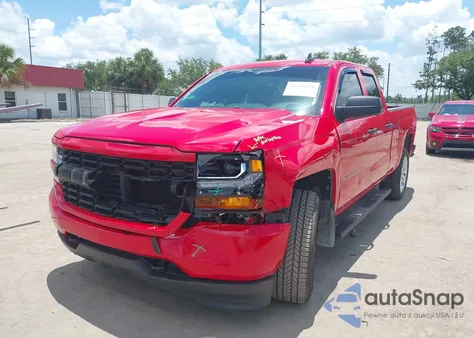 2017 Chevrolet Silverado 1500 Custom z USA, uszkodzony, nr VIN 1GCRCPEH6HZ288149